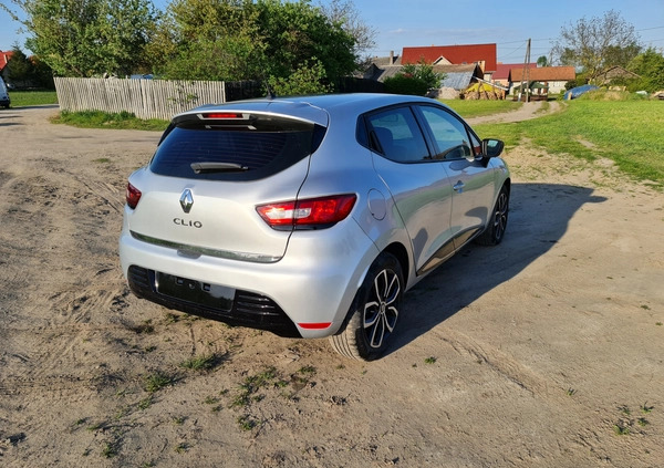 Renault Clio cena 37800 przebieg: 44000, rok produkcji 2019 z Leszno małe 46